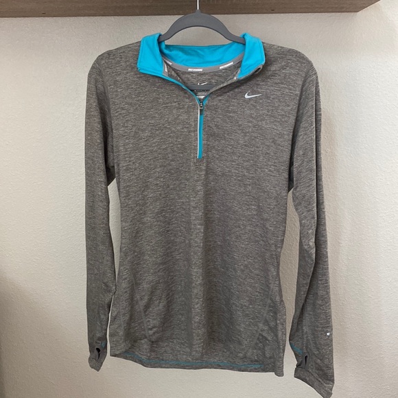 Nike Dri-fit running half zip pullover. Women size M - Picture 1 of 4